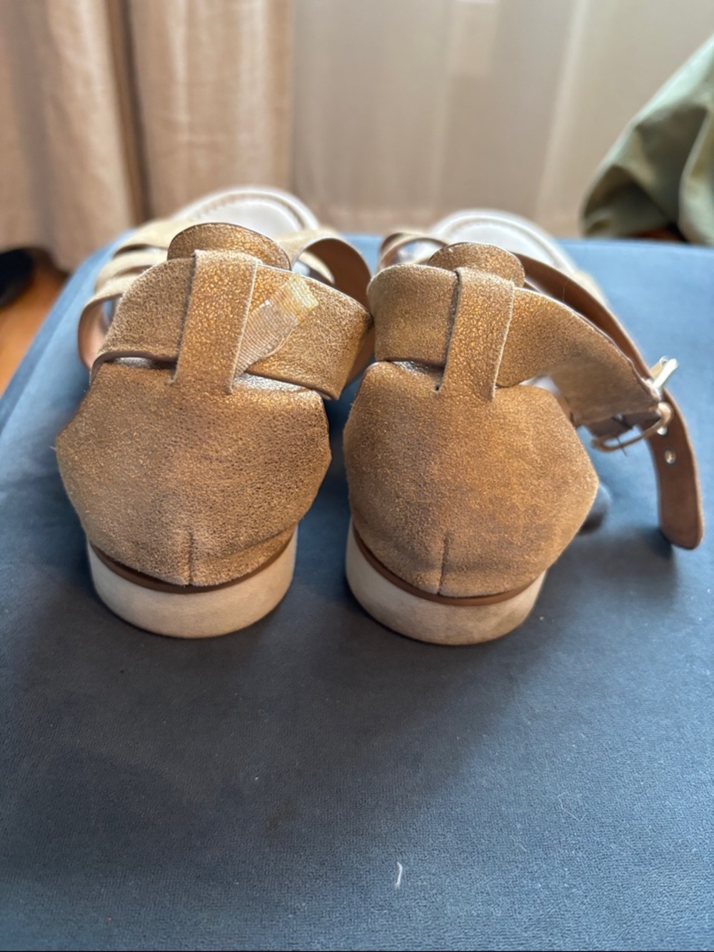 Sofft Metallic Gold Strappy Comfort Sandals - Picture 6 of 8